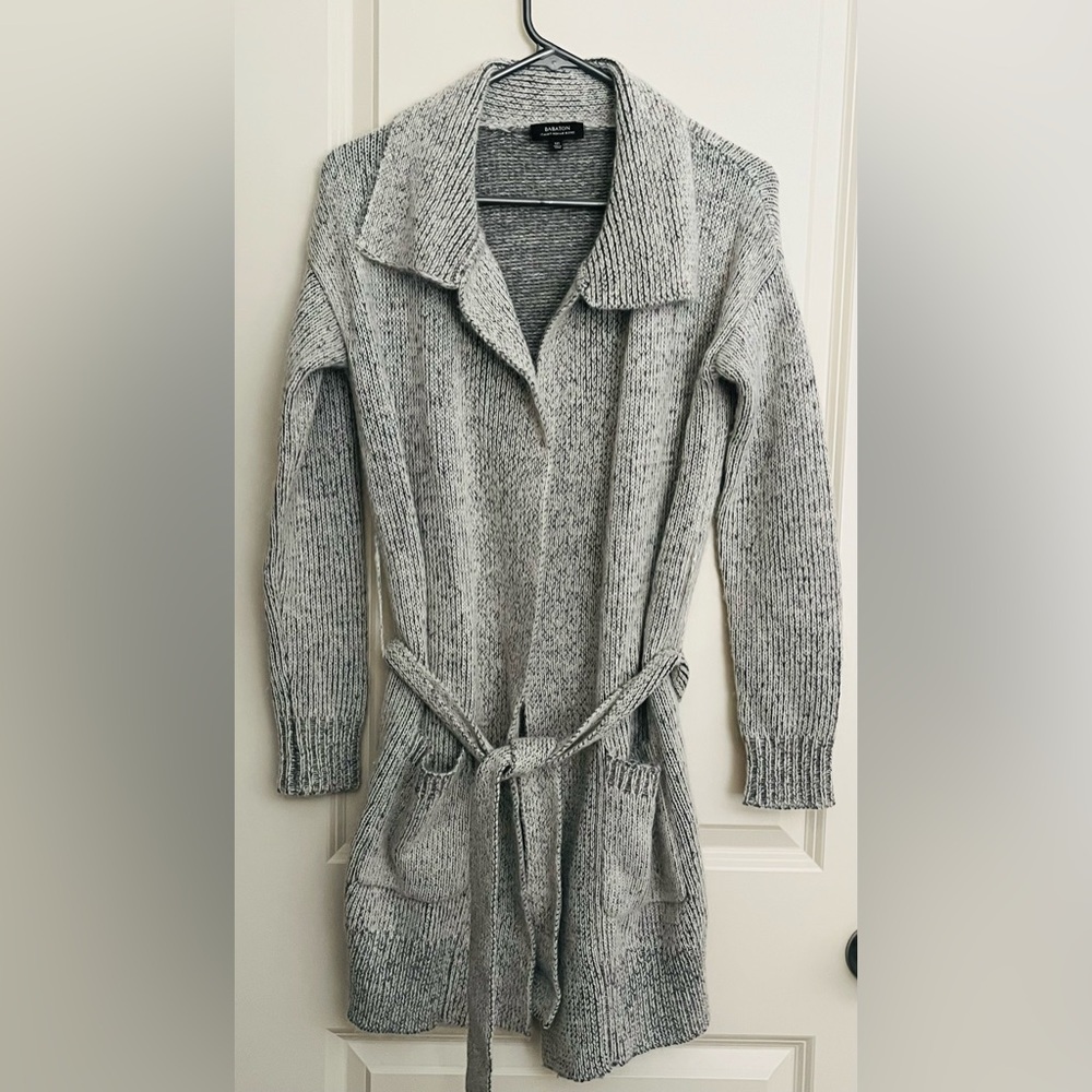Aritzia Babaton XXS (could fit XS) Italian Mohair Blend Cardigan